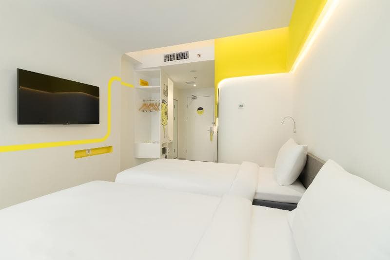 Yello Hotel Kuta Beachwalk Bali 3
