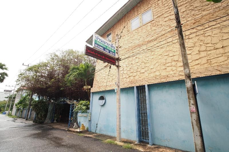 OYO 1003 Naklua House 4