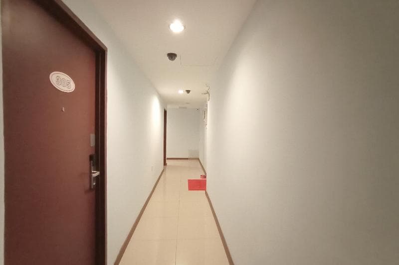 Oyo 90207 Sir Inn 5