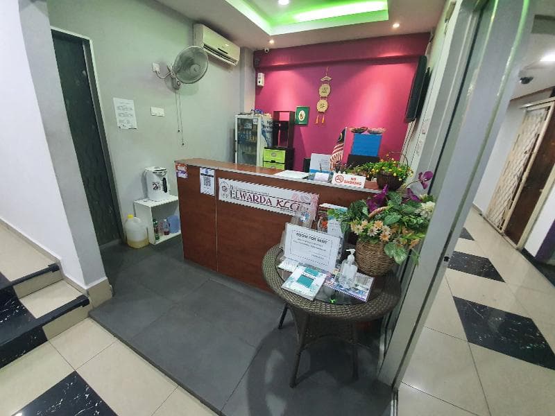 Oyo 90138 Hotel Elwarda Klcity photo 1