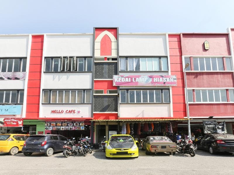 Spot On 90181 Cz Classic Hotel 3