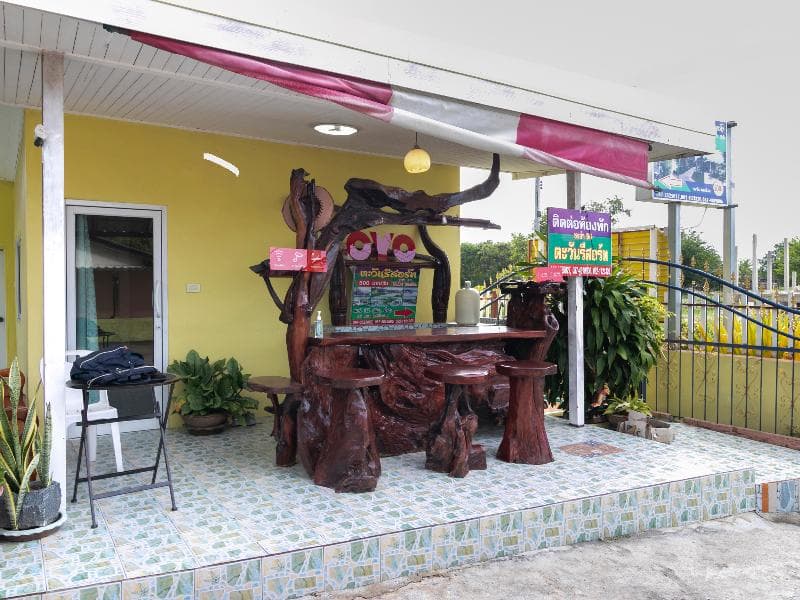 OYO 953 Tawan Resort 5