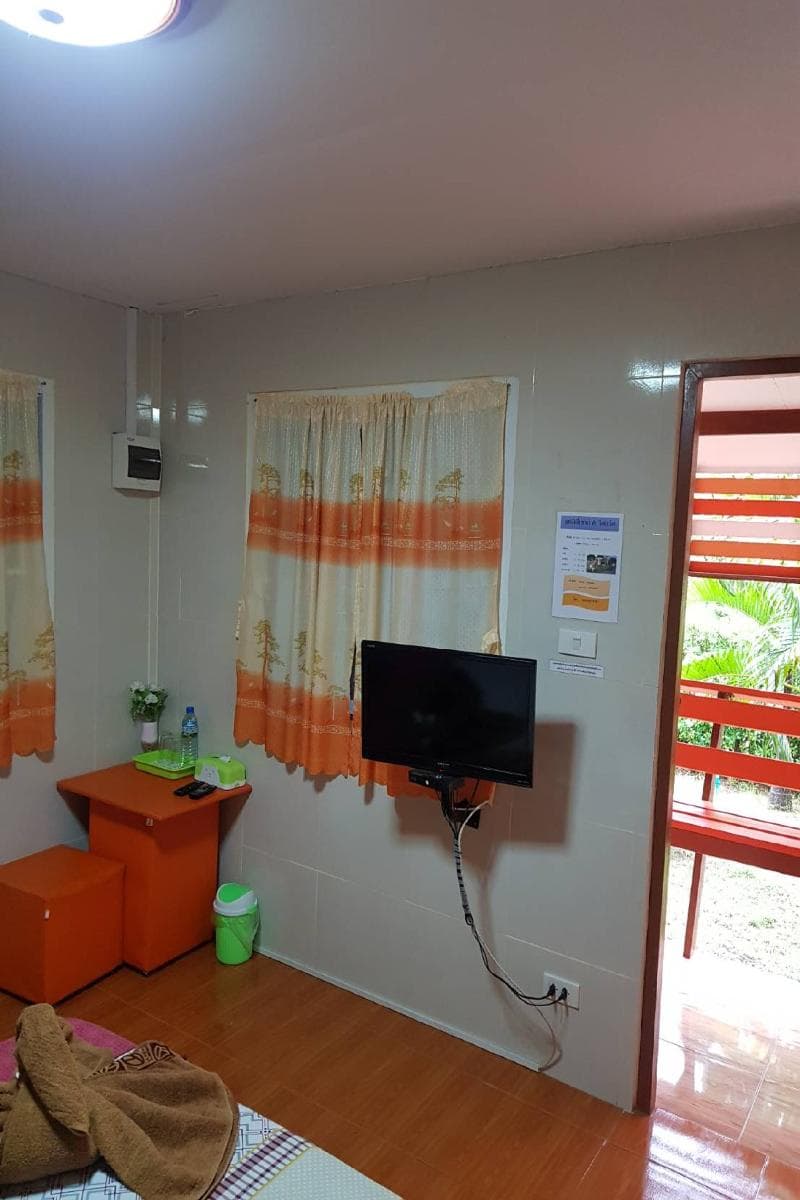 Oyo 75352 Hotel Family House And Resort Phetchaburi 4