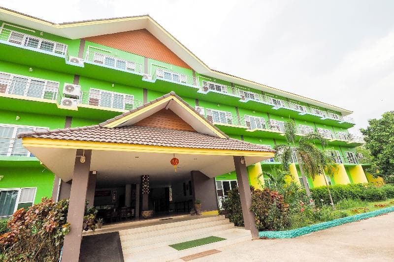 Oyo 920 Saensukkho Hotel And Resorts 4