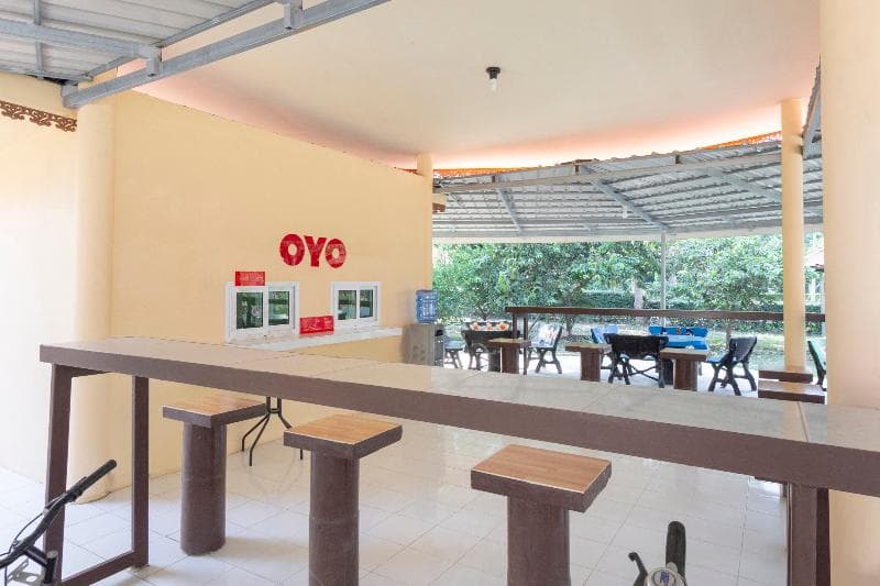Oyo 75359 Thaiburi Thara Resort 2