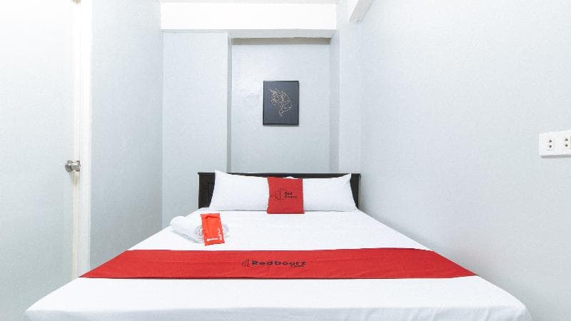 Reddoorz Near Pasay Rotonda 3