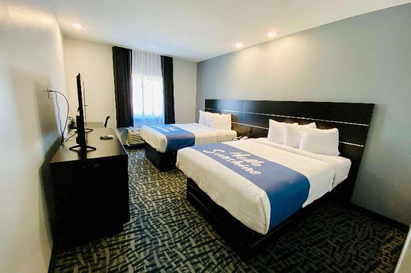 Days Inn & Suites By Wyndham Horn Lake / Graceland photo 1