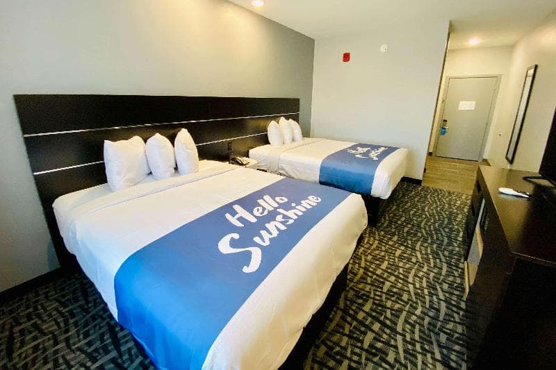 Days Inn & Suites By Wyndham Horn Lake / Graceland 2