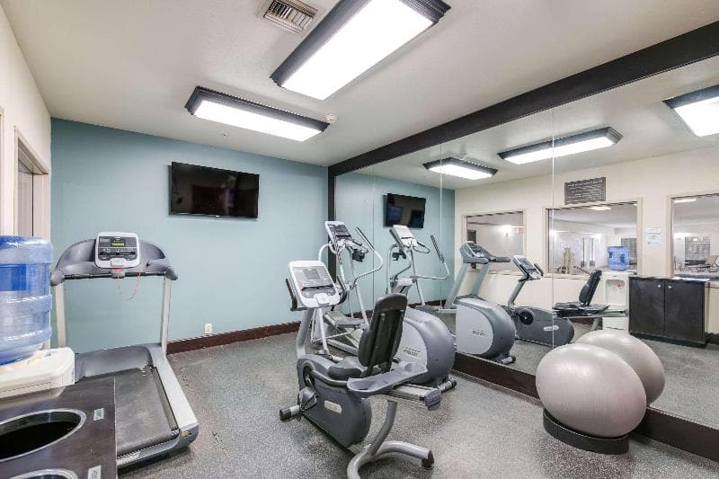 Hampton Inn Clovis photo 1