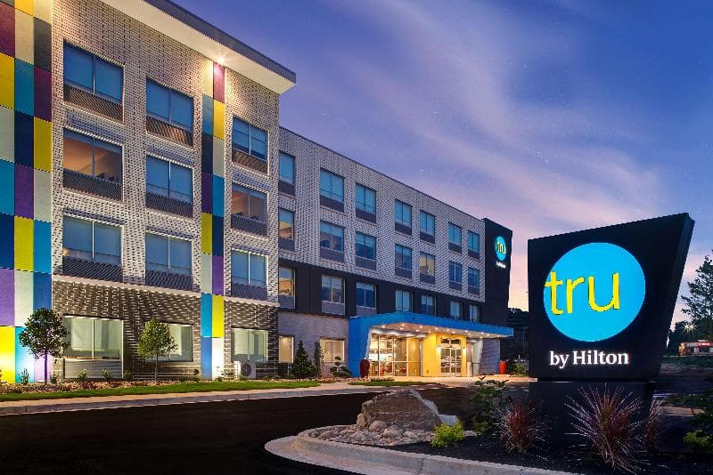 Tru by Hilton Lithia Springs 3
