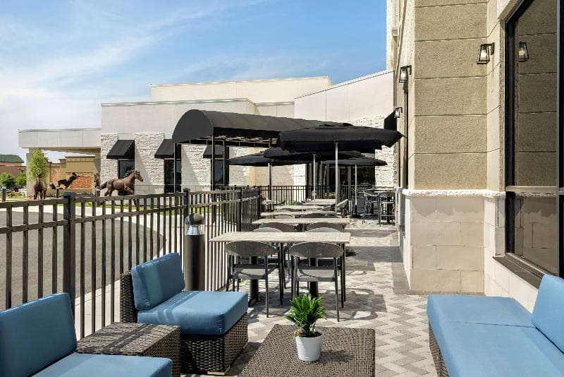 Embassy Suites by Hilton Round Rock 5
