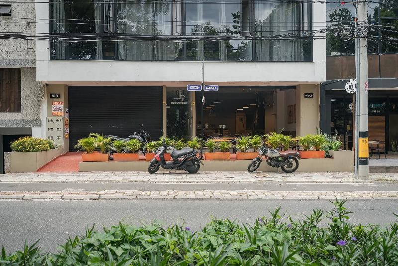 Hotel Ayenda Loft 32 3