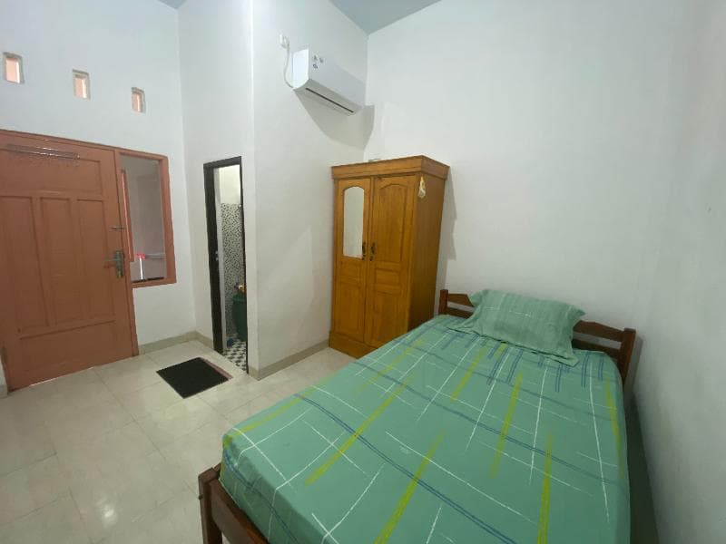 Almeerah Homestay Syariah By Oyo Rooms 4