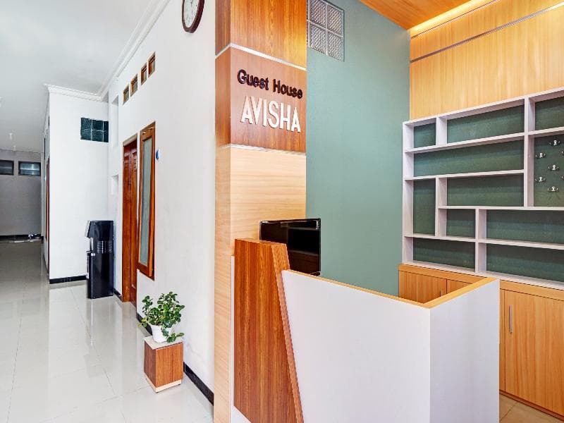 Avisha Guest House Syariah By Oyo Rooms 2