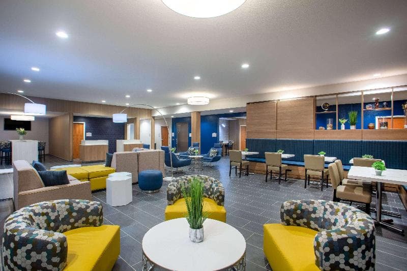 Microtel Inn & Suites by Wyndham Liberty/NE Kansas City Area 5