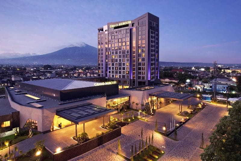 Grand Mercure Malang photo 1