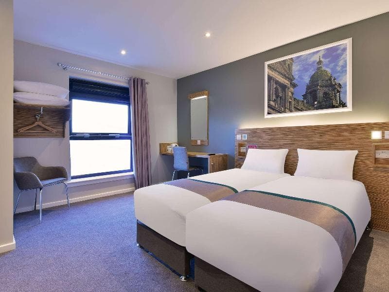 Travelodge Edinburgh Park 4