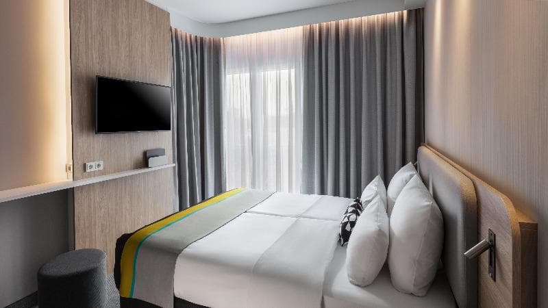 Holiday Inn Express Dusseldorf - Hauptbahnhof 5