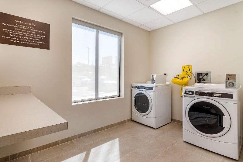 Comfort Suites Grandview - Kansas City 3