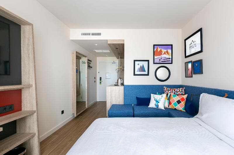 Hampton by Hilton Barcelona Fira Gran Via 5