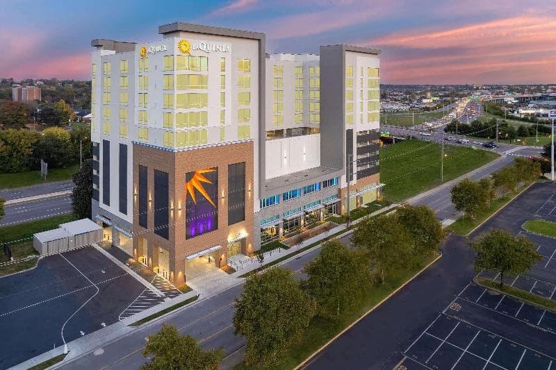 La Quinta Inn & Suites by Wyndham Nashville Downtown/Stadium 3