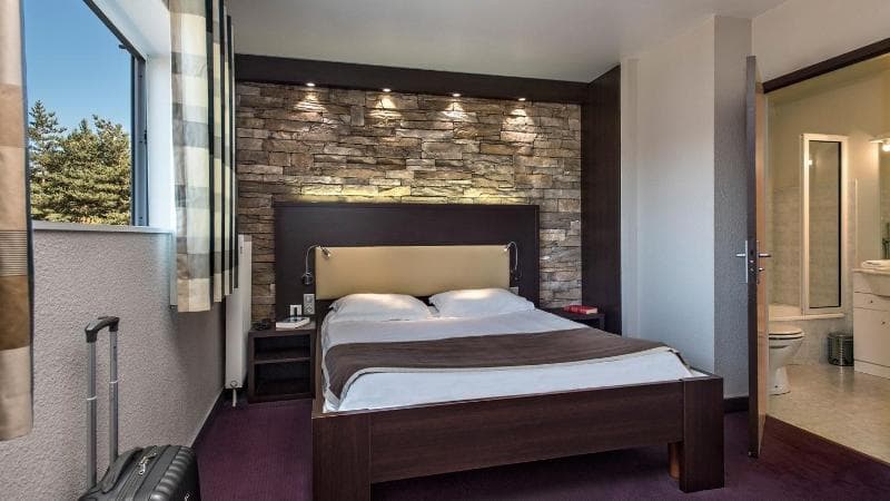 Les Portes D'apcher Hotel 3