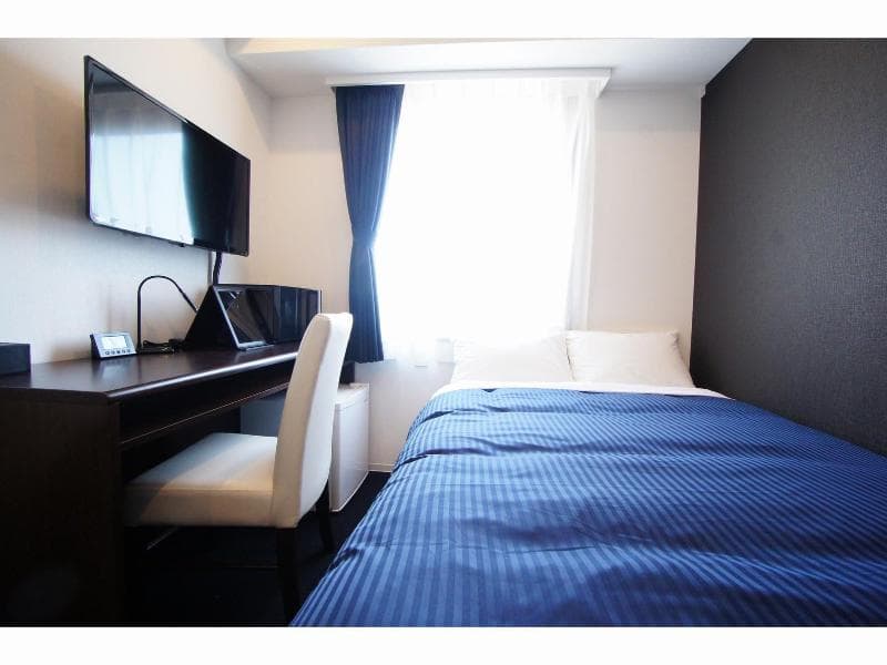 Hotel Livemax Tokyo Shiomi Ekimae 2