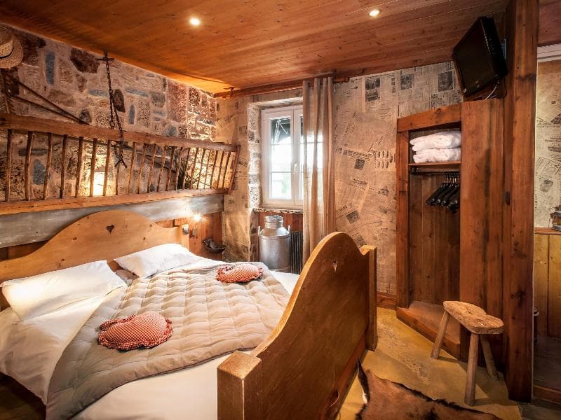 Logis Hotel Brunel Le Rocher Blanc 4