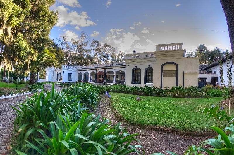 Hosteria Hacienda Pinsaqui 4