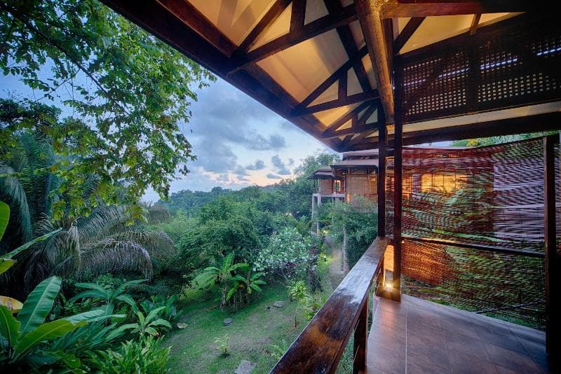 Tiki Villas Rainforest Lodge (Adults Only) 4