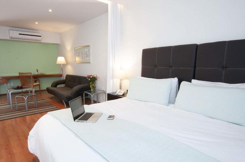 Lombardo Suites 3
