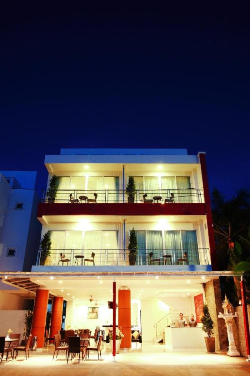 One World One Home Naiharn Hotel 5