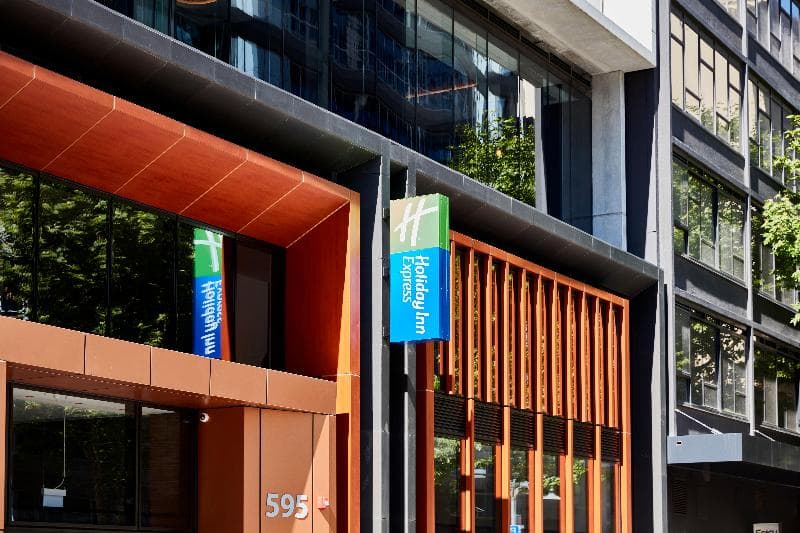 Holiday Inn Express Melbourne Little Collins 5