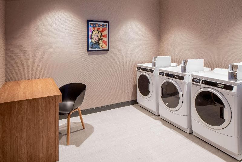 Hilton Garden Inn Austin University Capitol District 5