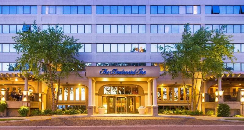 The Boulevard Inn And Bistro 3