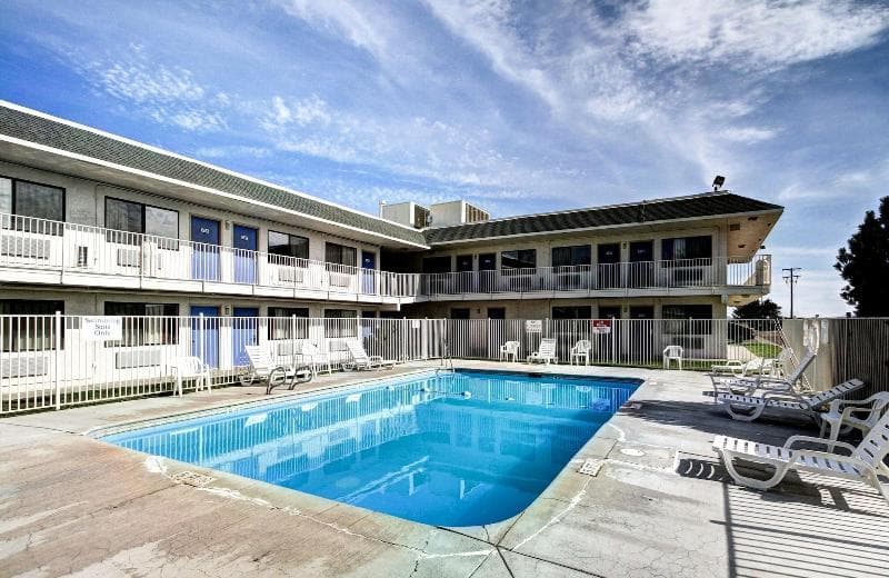 Motel 6 Wells main