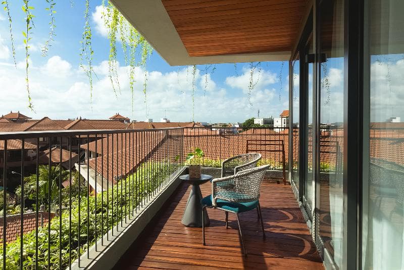 Beachwalk Residence 5