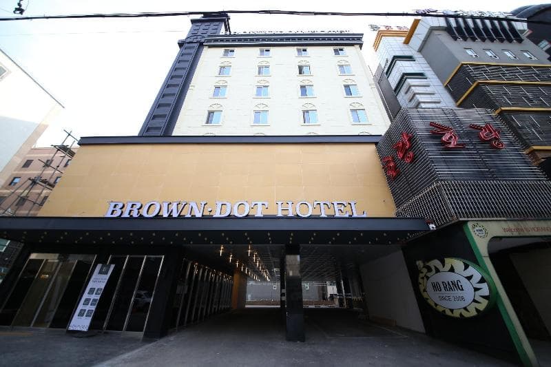 Brown-Dot Hotel Cheonan photo 1
