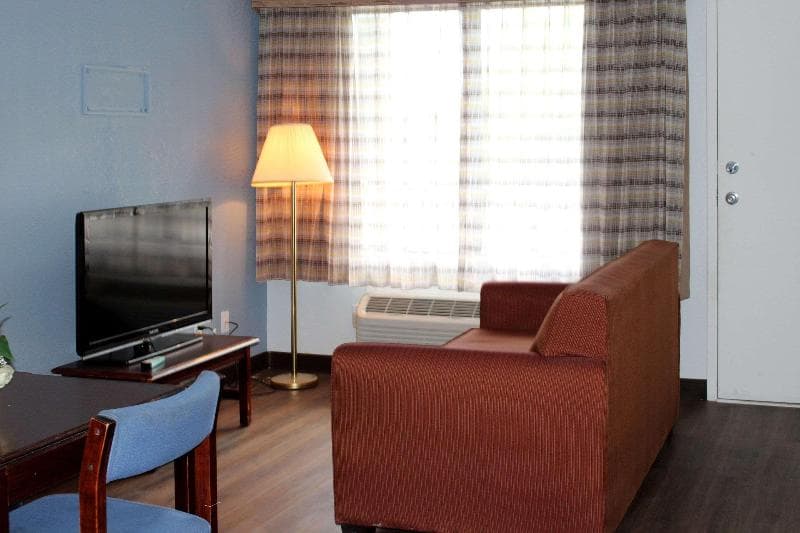 Quality Inn Clarksville 3