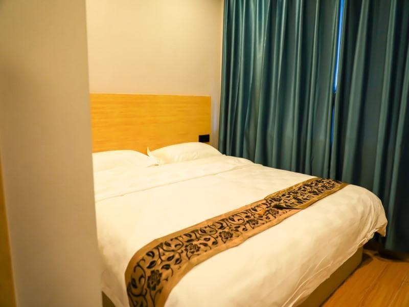 Shell Inner Mongolia Wulanhaote Xing'an Street Department Store Hotel (Adults Only) 5