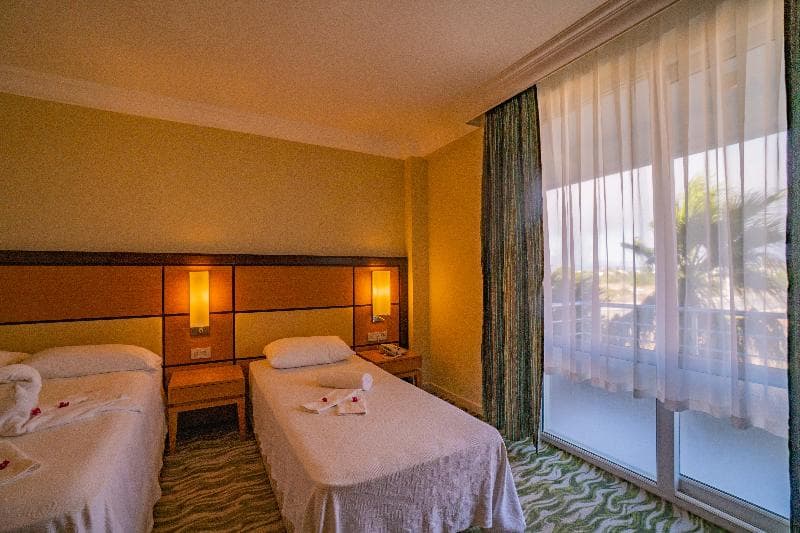 Prenses Sealine Beach Hotel 1