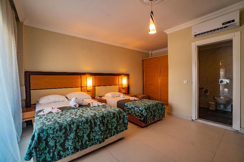 Prenses Sealine Beach Hotel 5