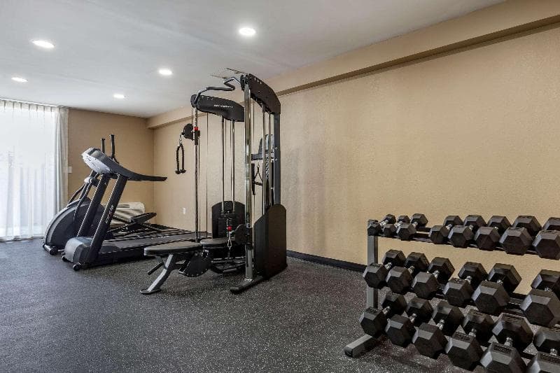Comfort Inn & Suites Spring Lake photo 1
