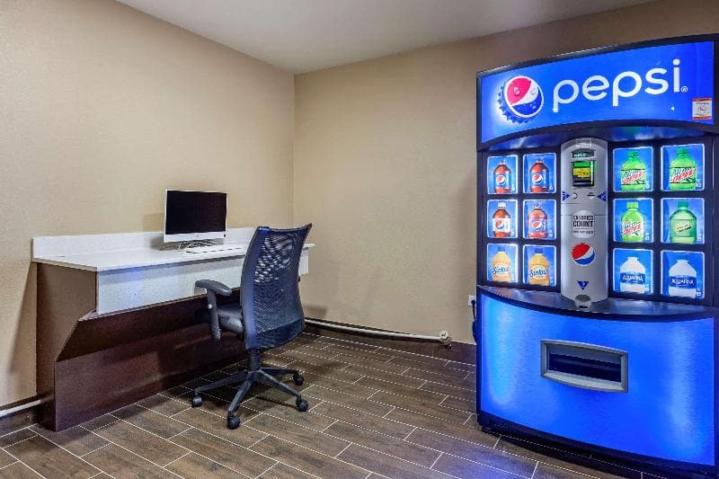 Comfort Inn & Suites Spring Lake main