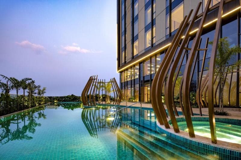 Radisson Blu Hotel & Spa, Nashik 4