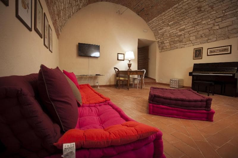 Antico Granaione main