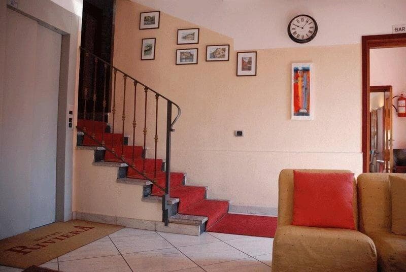 Hotel Riviera 4