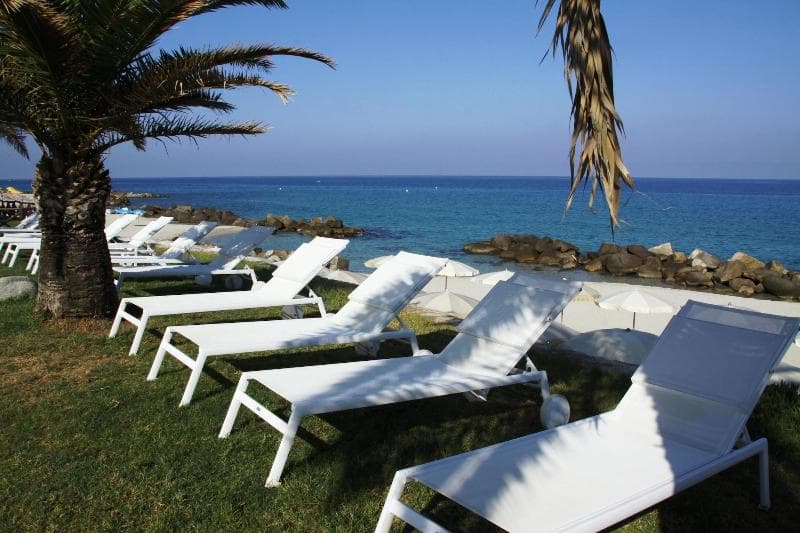 Villaggio Cala Di Volpe 5