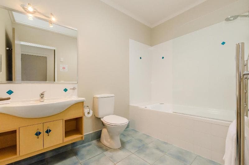 Raumati Sands Resort photo 1