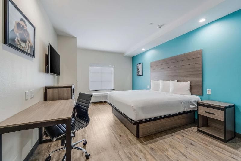 Americas Best Value Inn & Suites Katy 4